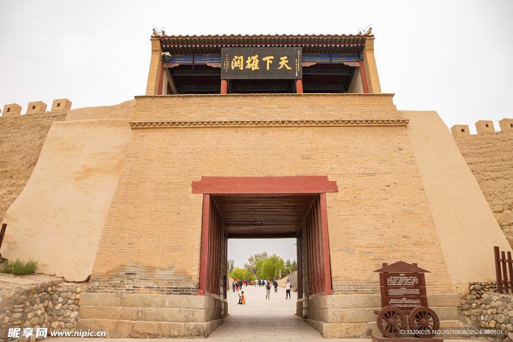 天下第一雄關(guān)嘉峪關(guān)高清攝影圖