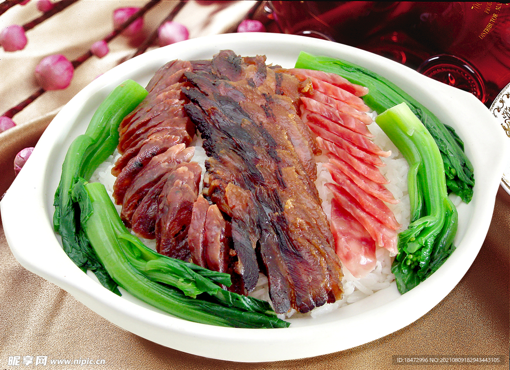 廣式臘味煲仔飯