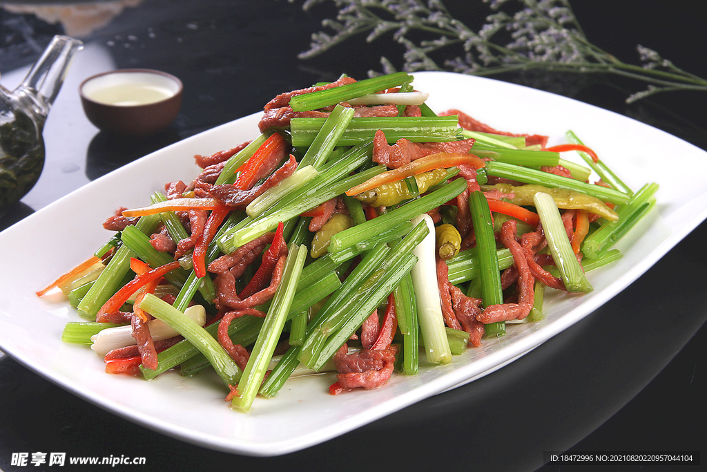 西芹牛肉絲