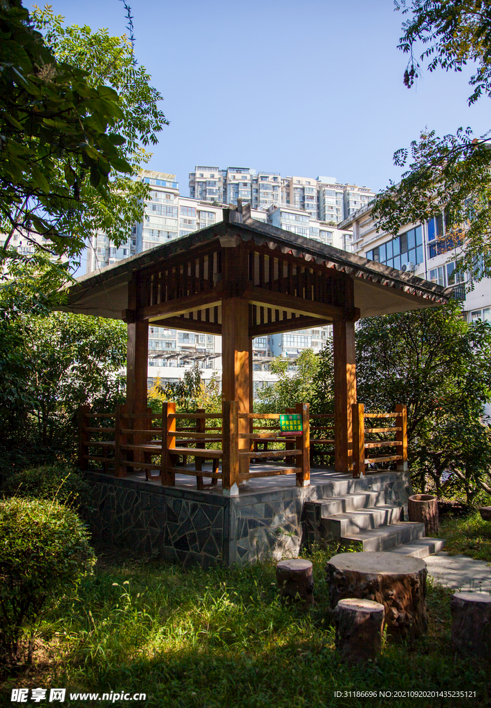 十堰市灼春園