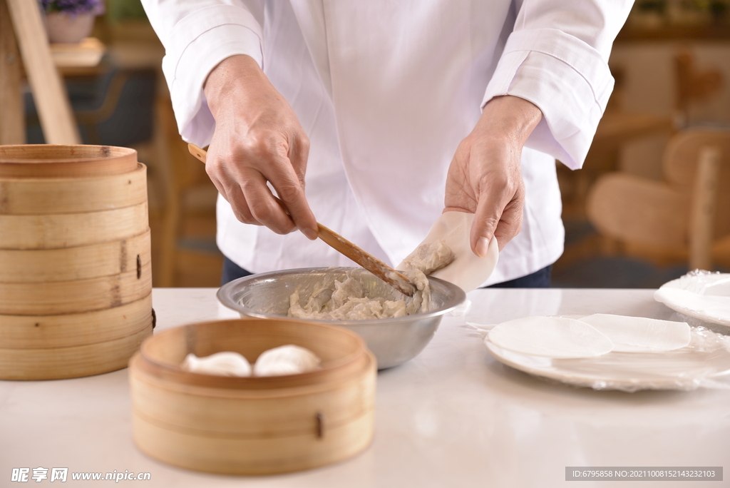 包蝦餃