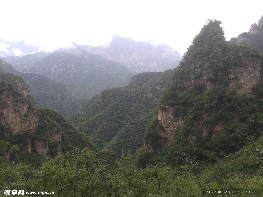 重重山