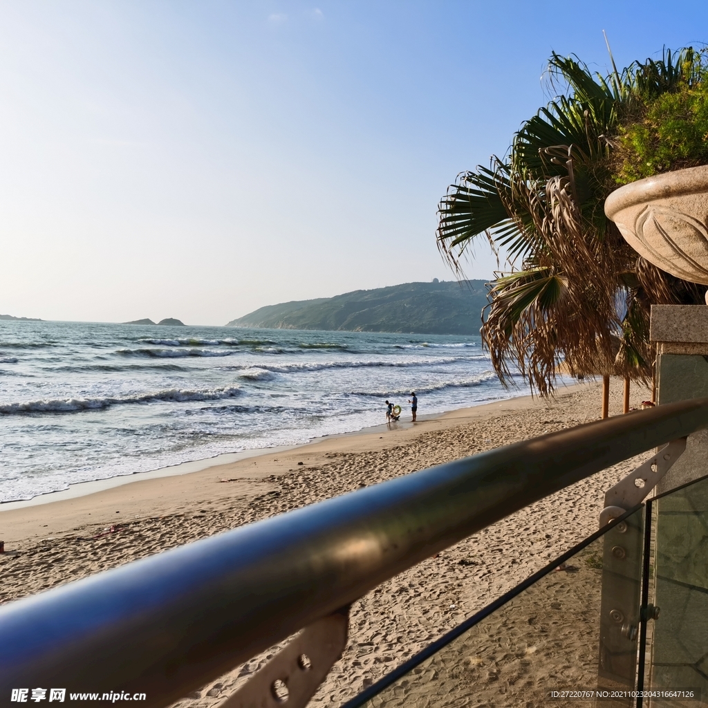 惠州虹海湾  海滩 海浪 蓝天