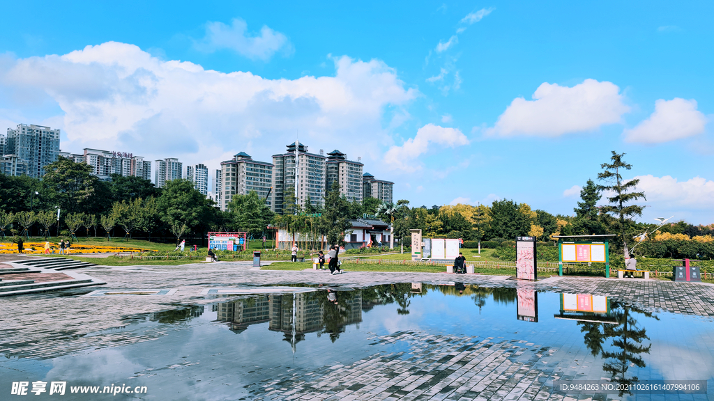 咸阳湖景区 统一广场