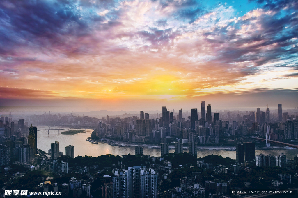 恢弘的城市全景
