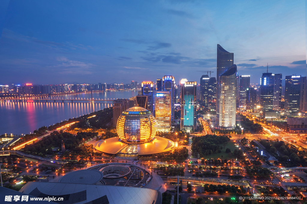夜色杭州城