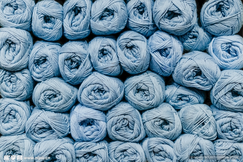 灰色羊毛纱毛球针织