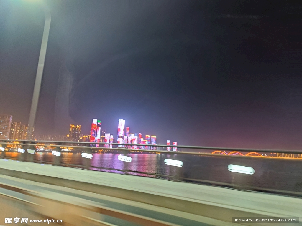 建筑夜景 