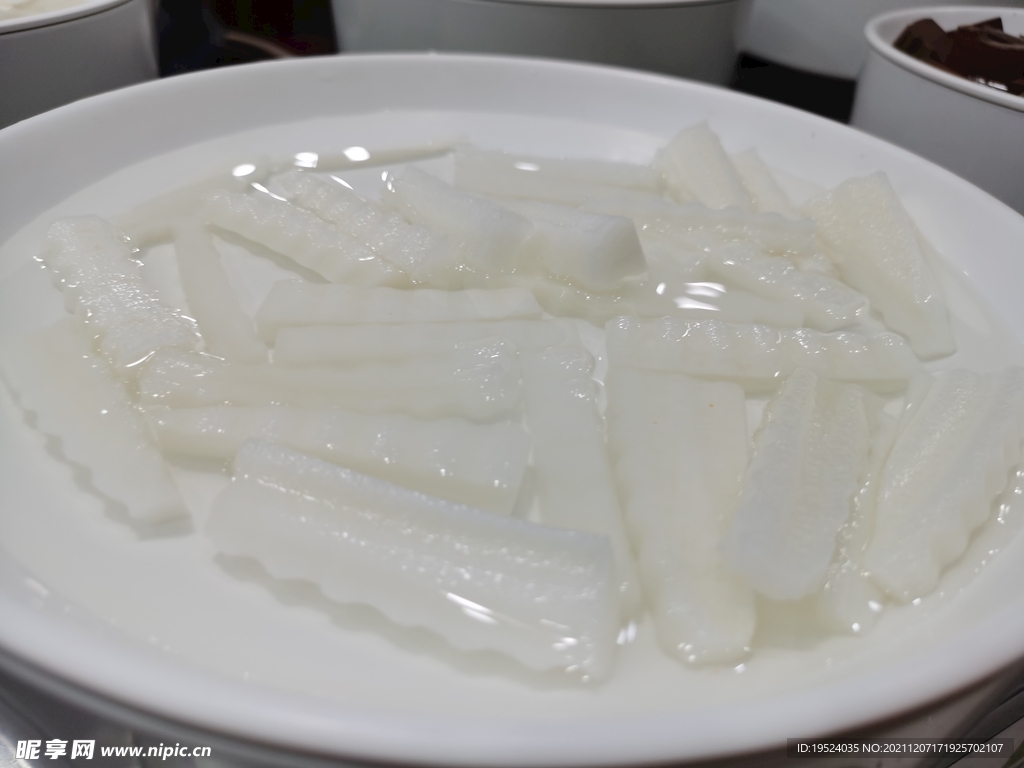 一盤墨魚卷