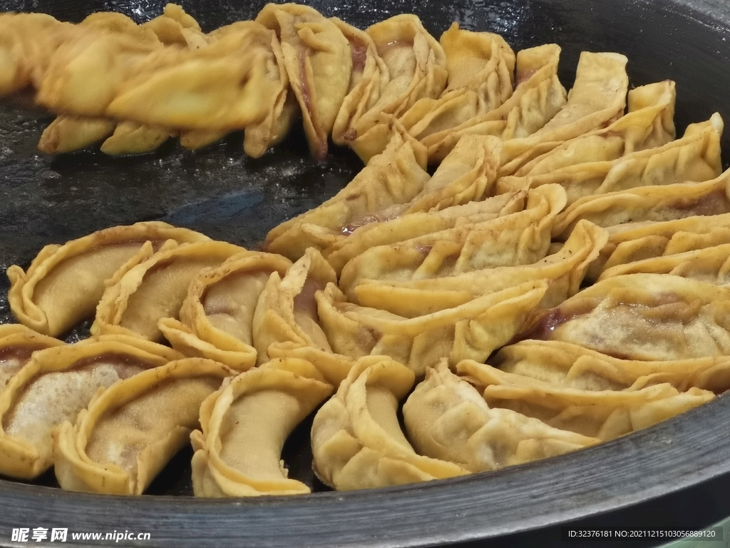 煎餃 生煎  傳統美食