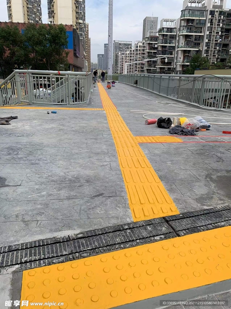 武昌南湖天橋