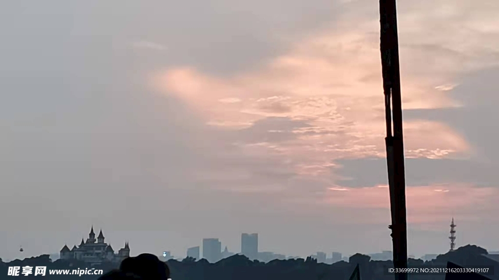云天夕陽