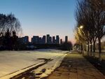 晚間的路