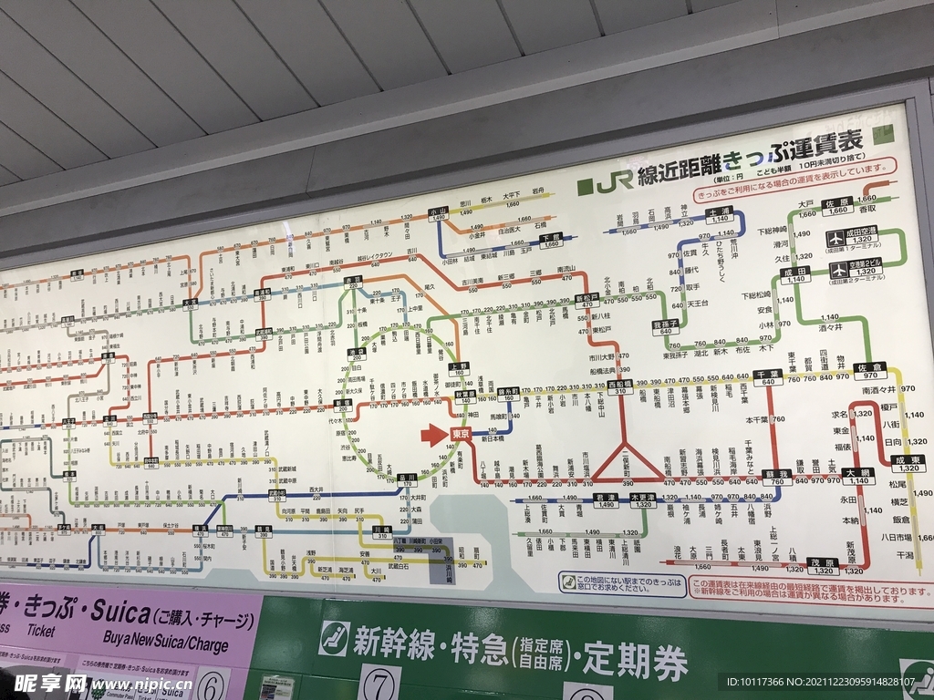 日本东京地铁线路实景城市风光照