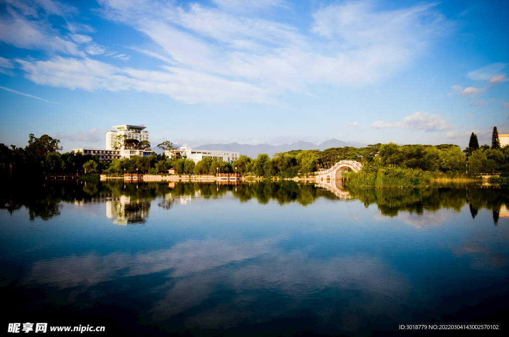 映暉橋