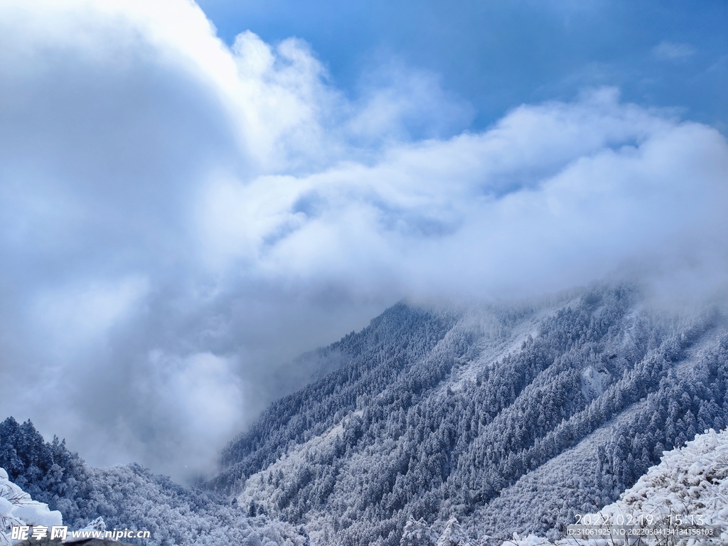 雪山風(fēng)景照