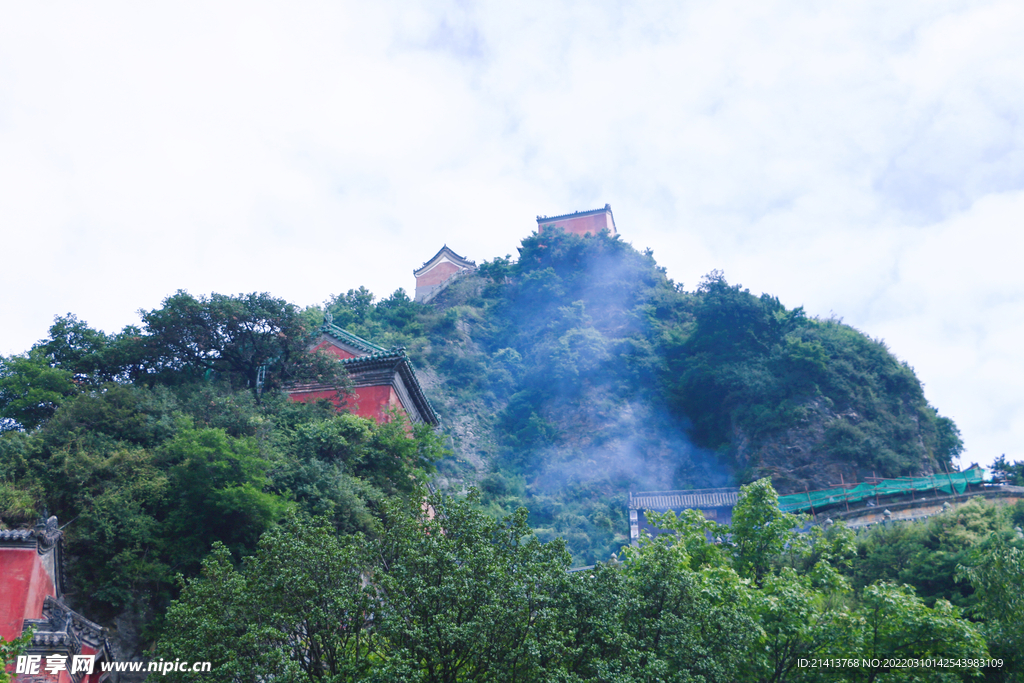 名山大山山脈 