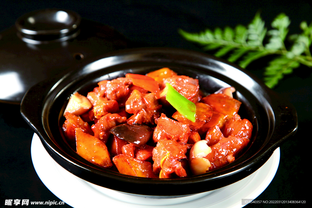 土豆?fàn)F鹿肉