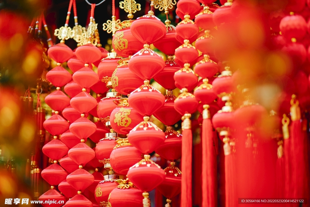 戶外中式紅色燈籠