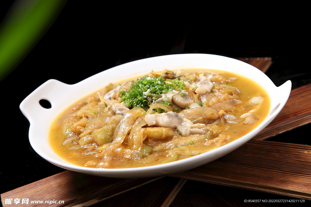 蜆子肉茄子燉粉