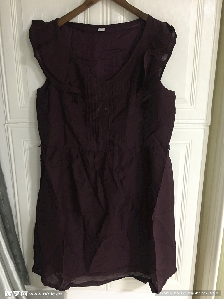 女性服飾服裝 