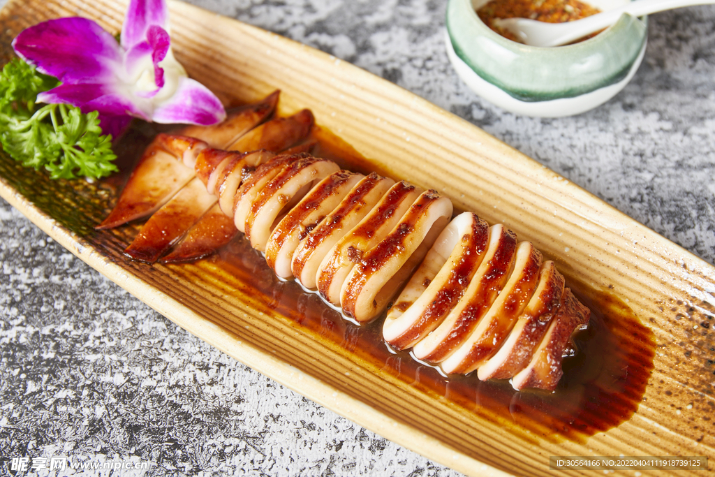 魷魚卷切片美食