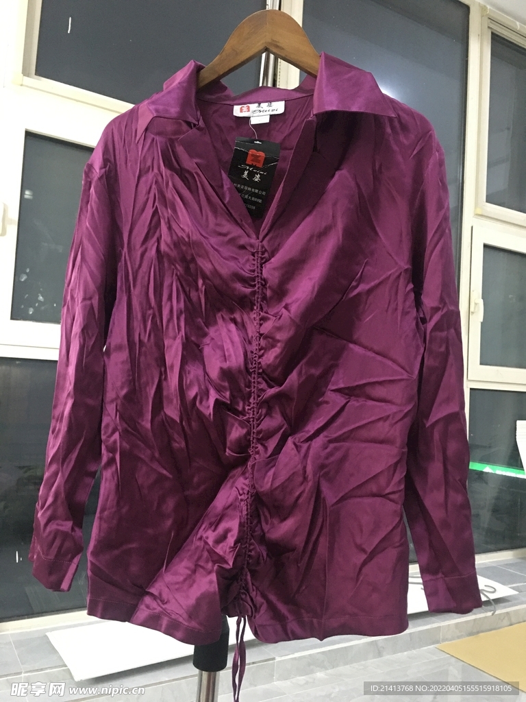 女性服飾服裝