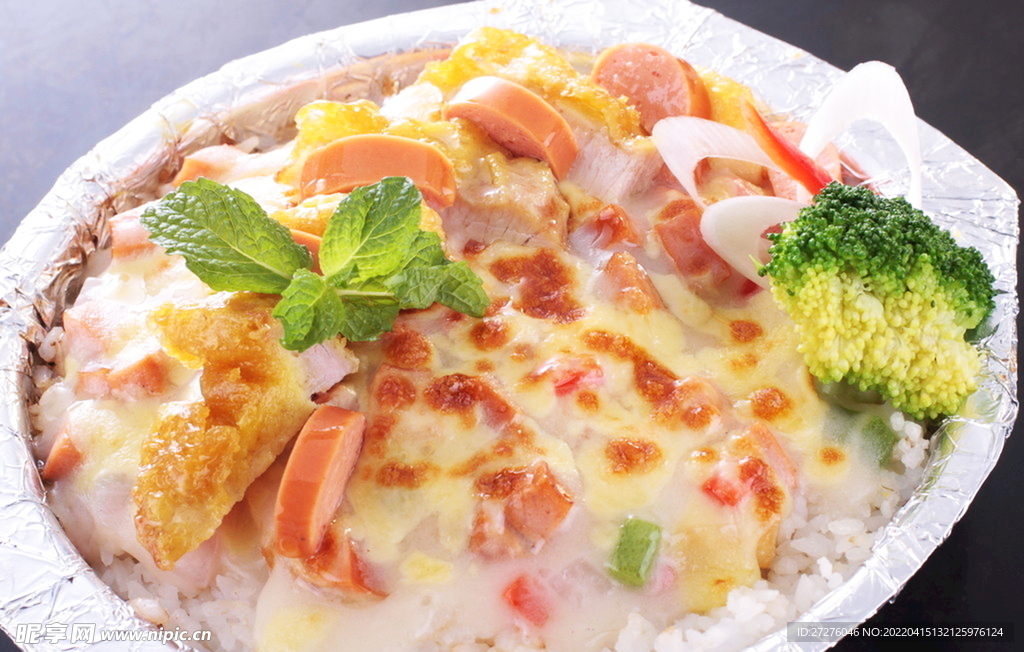 芝士焗阿拉斯加比目魚香腸焗飯
