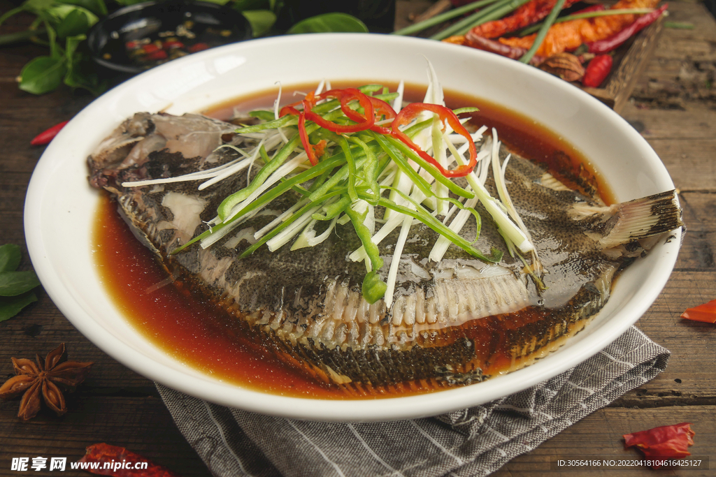 清蒸多寶魚美食
