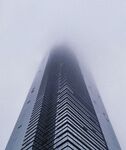 迷雾中的高楼