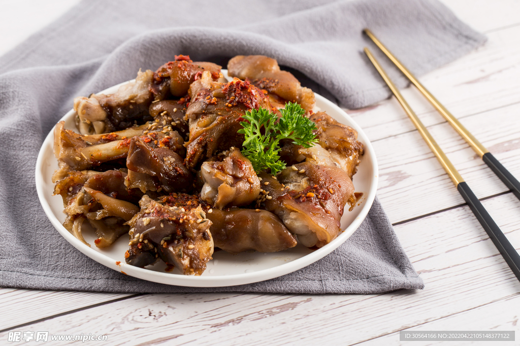 麻辣豬蹄美食