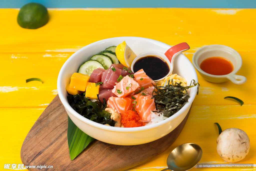 日式料理生魚片美食