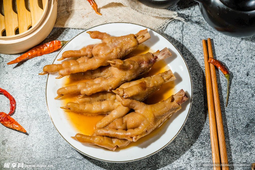 鹵菜雞爪美食