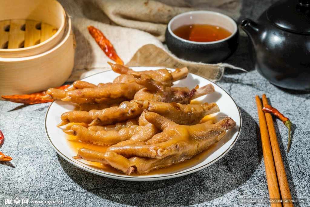 鹵菜雞爪美食