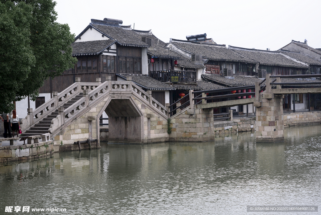 戶外復(fù)古旅游小鎮(zhèn)