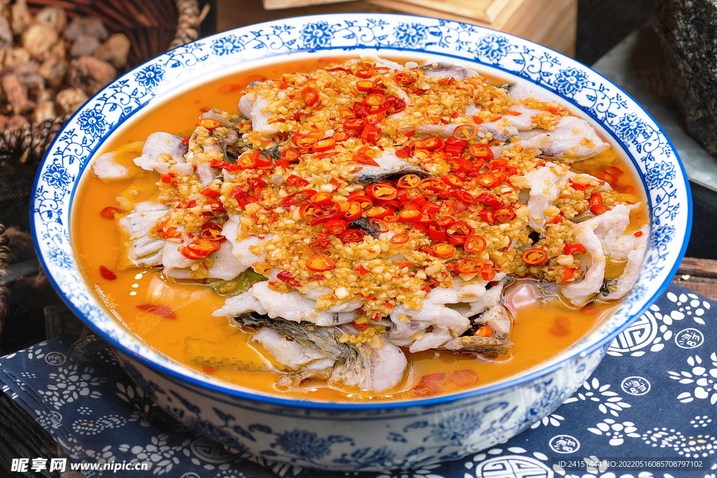 蒜香剁椒魚