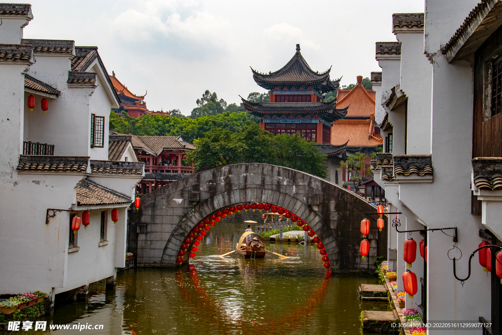 戶外中式復古建筑