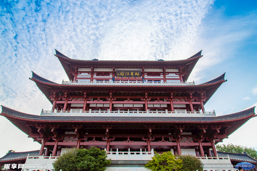 戶外復(fù)古中式塔樓