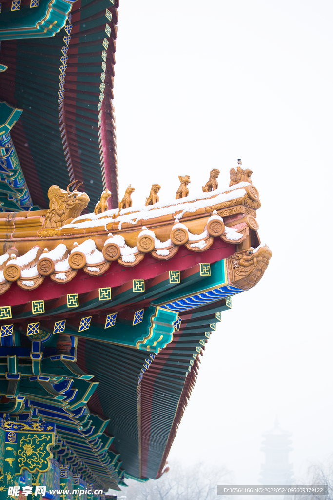 戶外復(fù)古屋檐建筑
