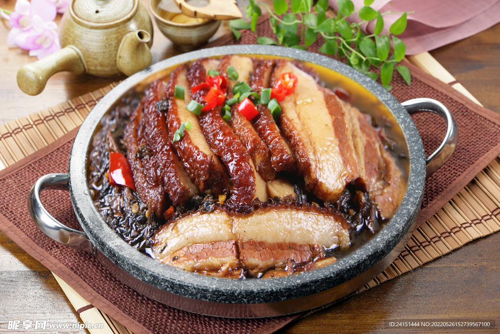 石鍋梅菜扣肉 