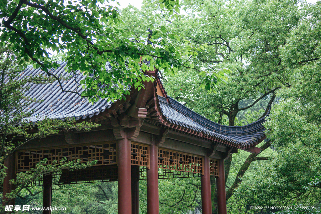 戶外復古涼亭建筑