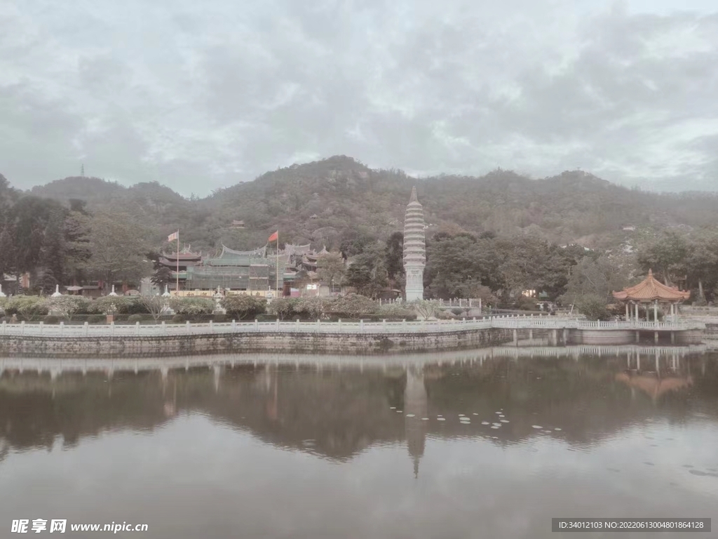 鏡面