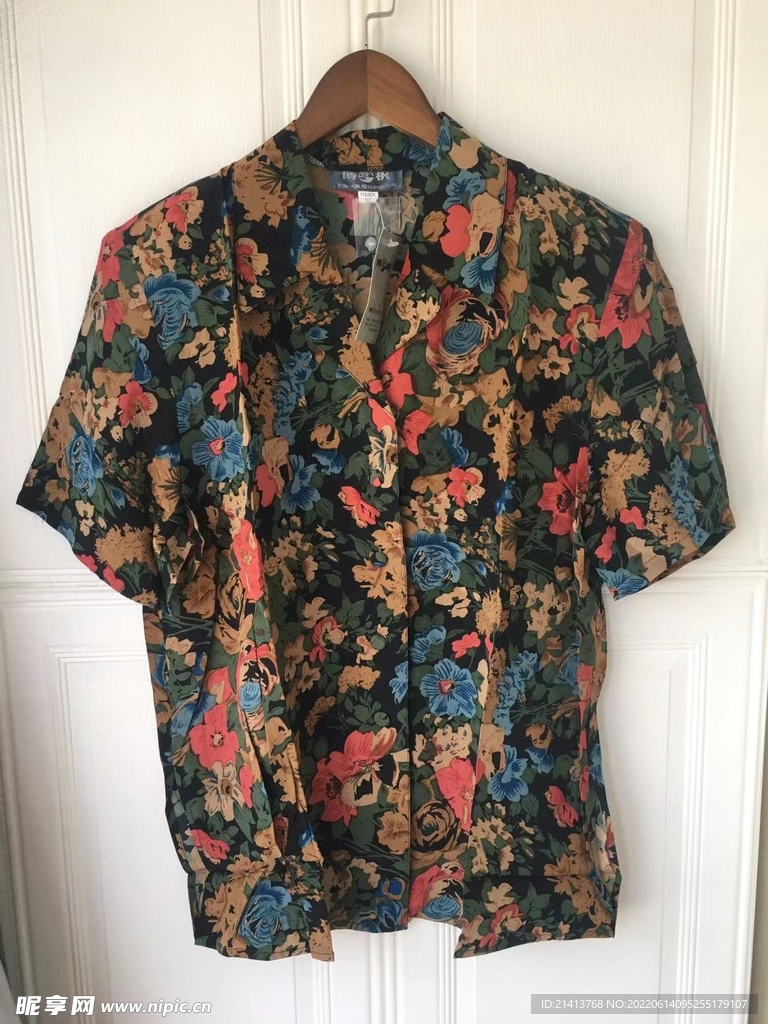 女性服飾服裝