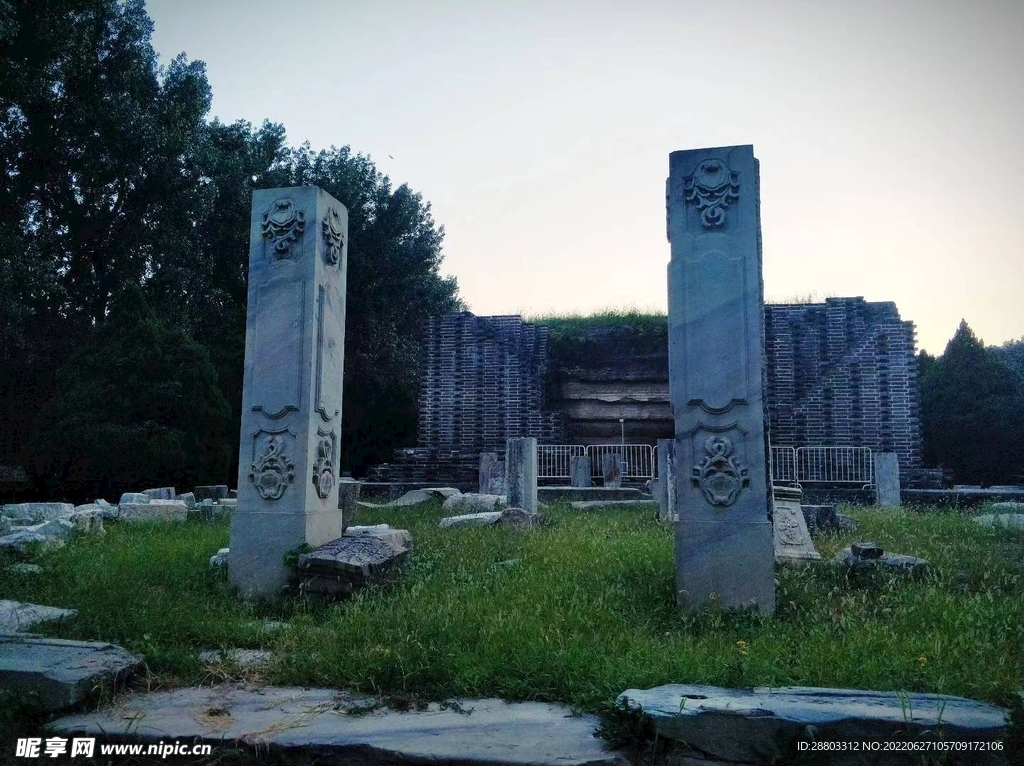 圓明園遺址