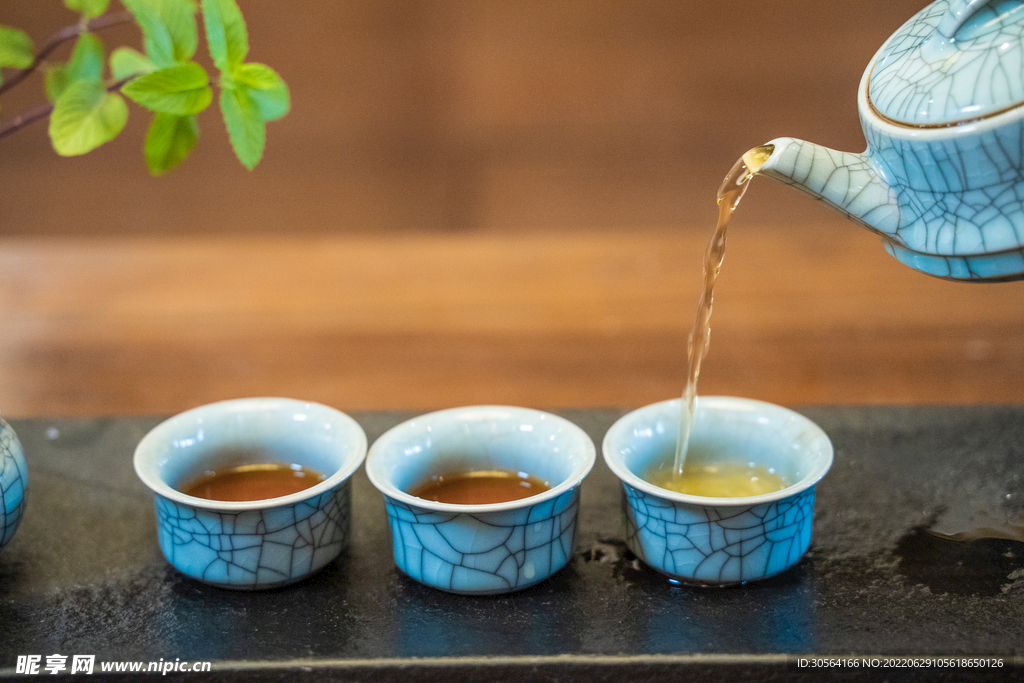 復(fù)古瓷器茶具飲品