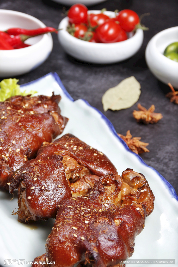 油煎豬蹄美食