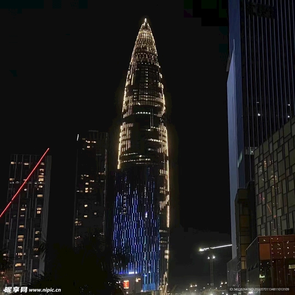夜晚的大廈