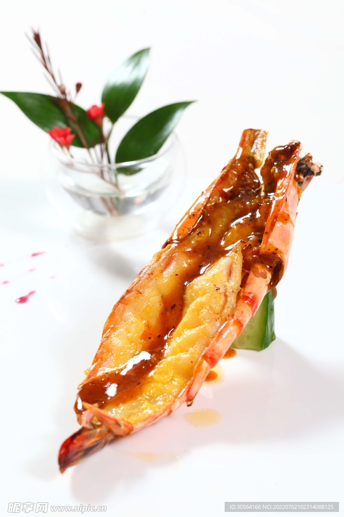 油燜大蝦美食