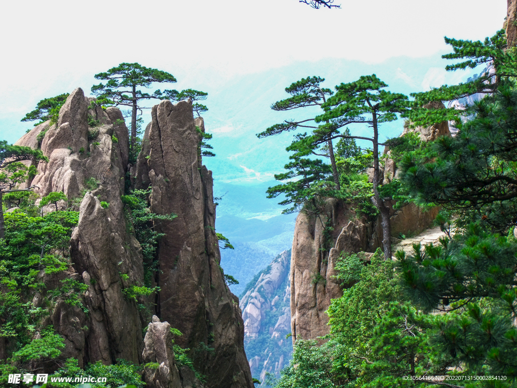 戶外山脈懸崖旅游