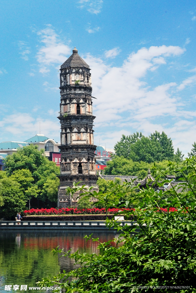 繡湖公園